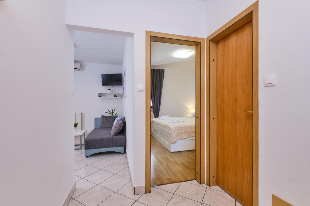 Apartment Budinic Mali Lošinj Dış mekan fotoğraf