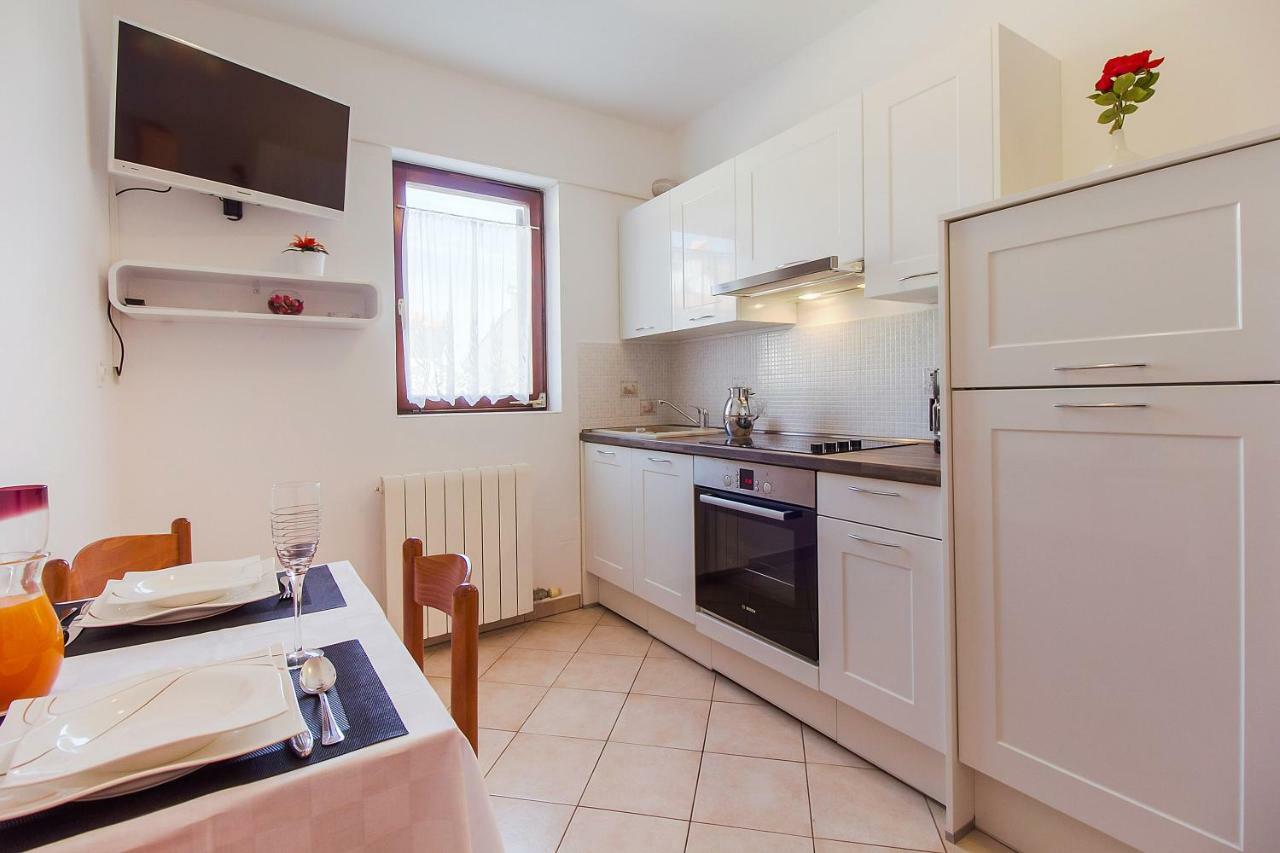 Apartment Budinic Mali Lošinj Dış mekan fotoğraf